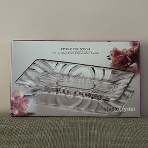 Rectangular glass platter